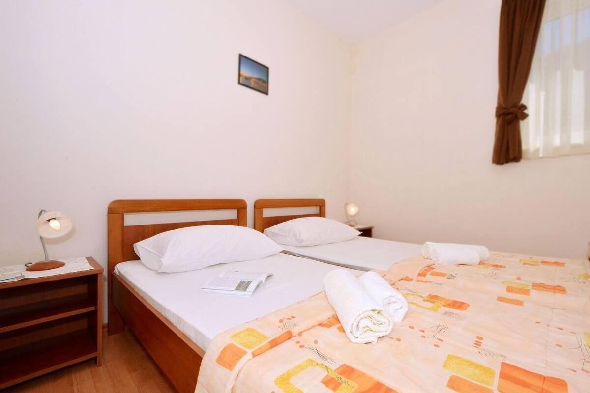 Apartments Sima Trogir Buitenkant foto