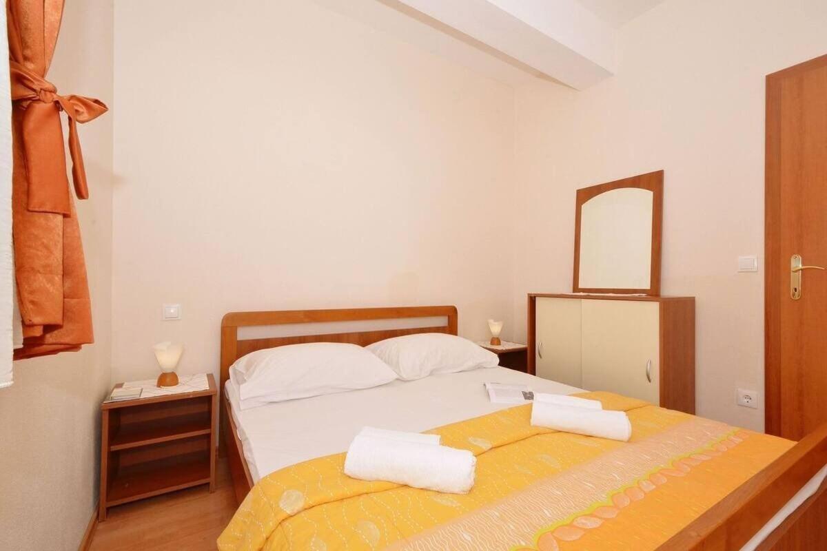 Apartments Sima Trogir Buitenkant foto